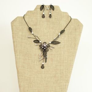 Beautiful Black Nifty Jewelry Set